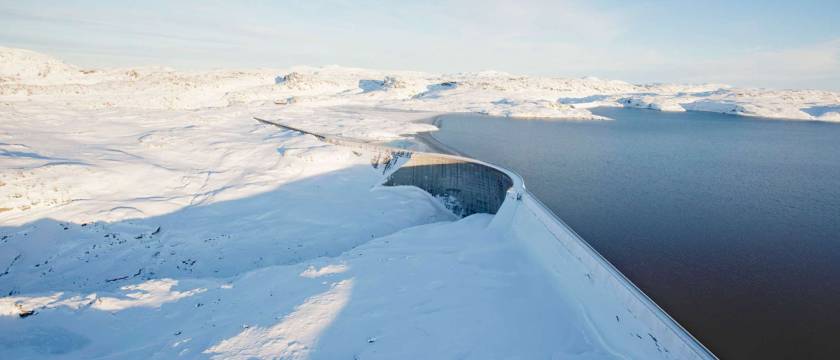 Demning på fjellet vinter